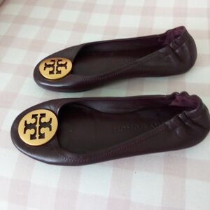 tory burch leather flats.